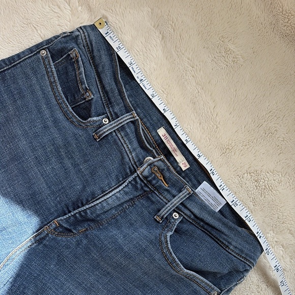 Levi Strauss & Co. 311 Shaping Skinny Jeans Blue Size 29 - Picture 6 of 10